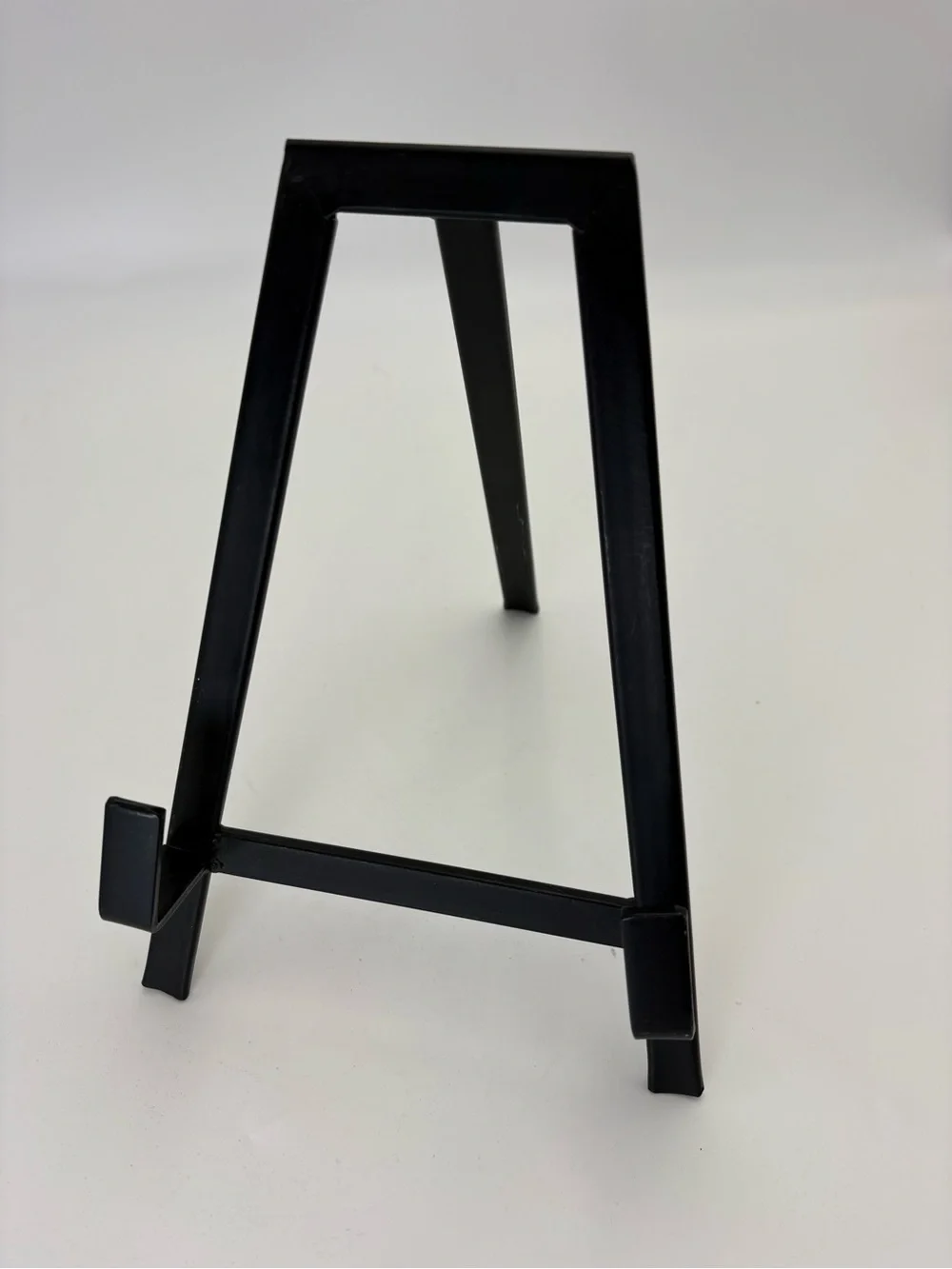 Medium Black Metal Display Easel Stand - Heavy Duty